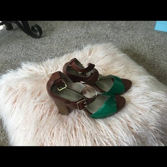 💲1 DAY SALE💲Kenneth Cole Reaction sandals - Picture 3 of 5